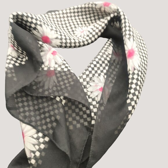 Elaine Gold Black White Checkered Floral Print Scarf 100% Polyester Made Italy - Picture 8 of 9